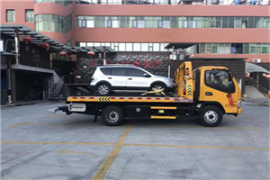 金溪汽车紧急补胎换胎救援